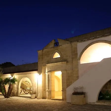 Bed & Breakfast Masseria Mazzetta Salento Corte Del Falconiere 3*