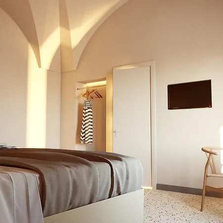 Masseria Mazzetta Salento Corte Del Falconiere Salice Salentino