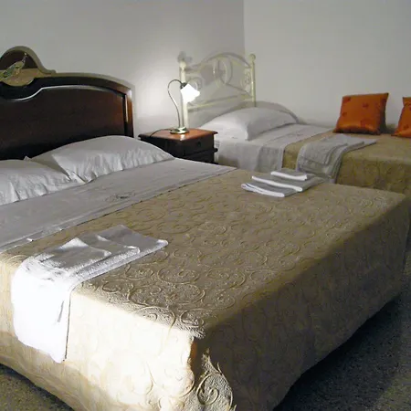 Bed & Breakfast Masseria Mazzetta Salento Corte Del Falconiere Salice Salentino