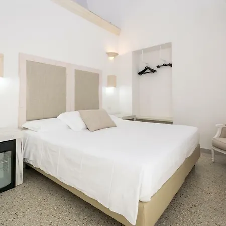 Bed & Breakfast Masseria Mazzetta Salento Corte Del Falconiere
