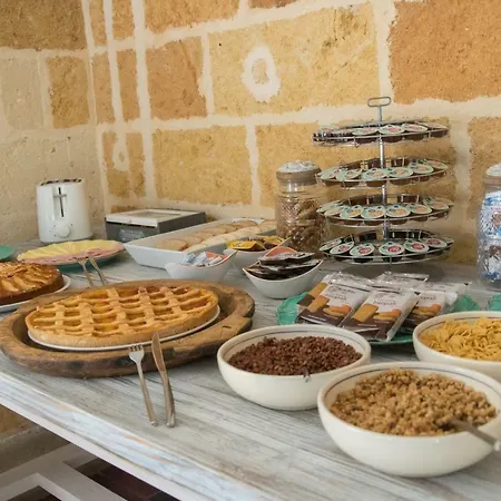 Bed & Breakfast Masseria Mazzetta Salento Corte Del Falconiere 3*